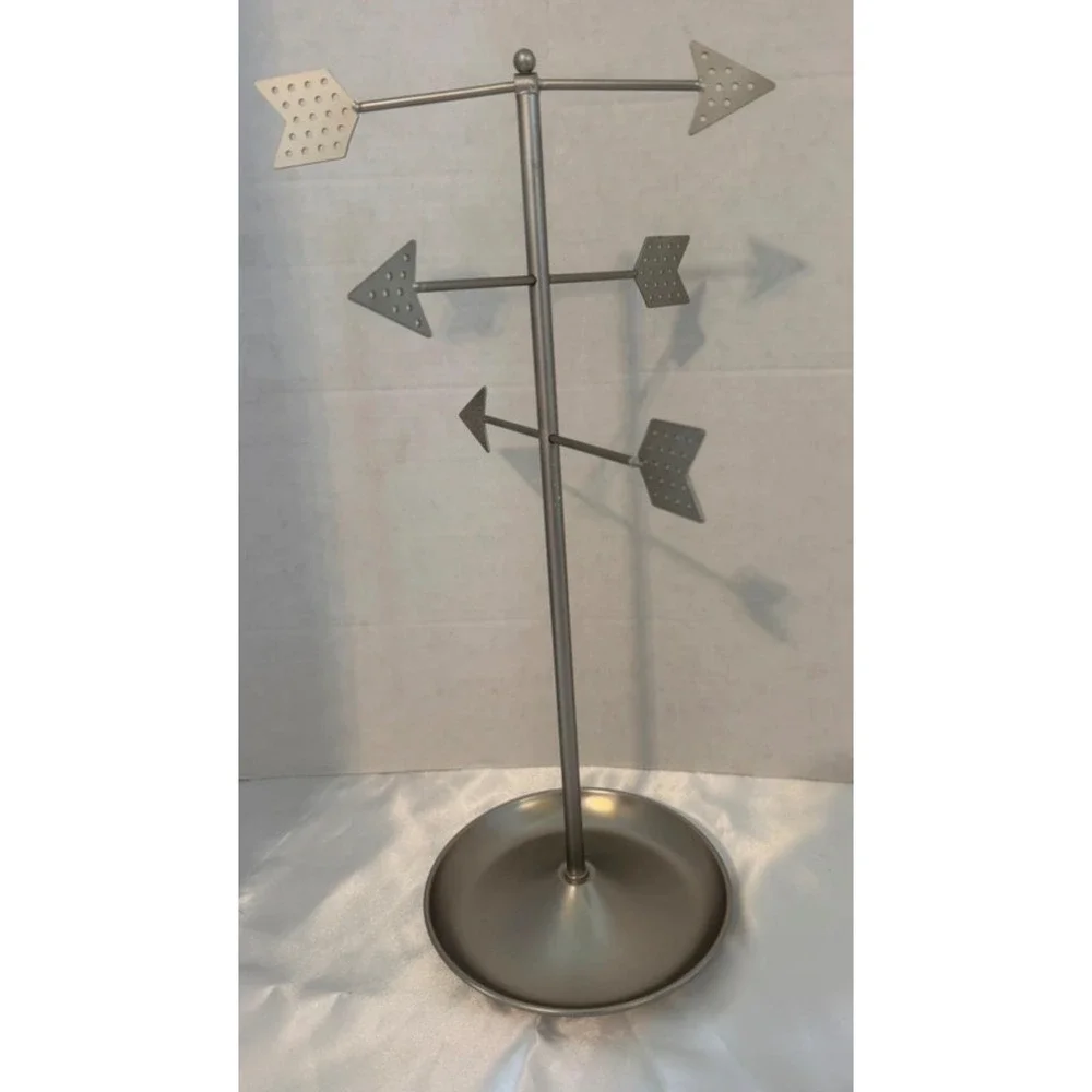U Loft Erika Kovesdi Arrow Earring Stand Jewelry Organizer Silver Metal 51226